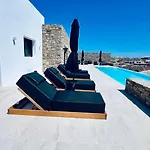 Taiyo Mykonos فيلة سوبر بارادايس بيتش
