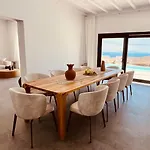 Taiyo Mykonos * سوبر بارادايس بيتش