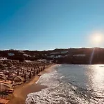 Taiyo Mykonos فيلة *