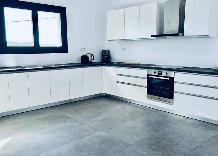 Taiyo Mykonos * 수퍼 파라다이스 비치